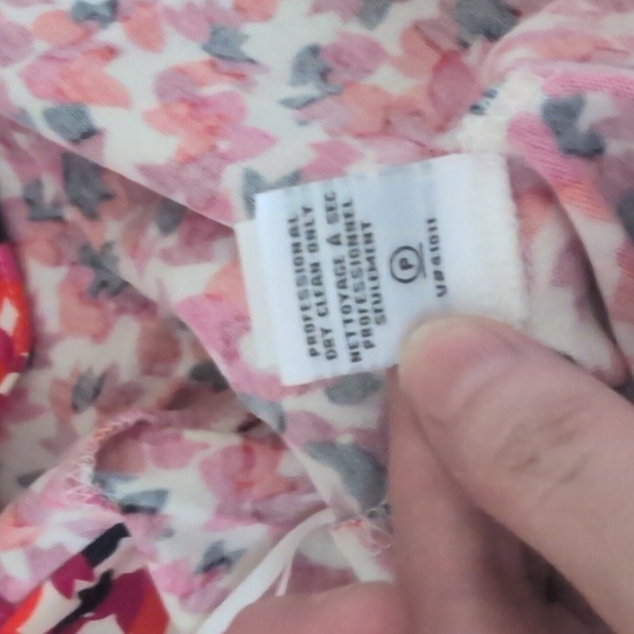 Classic DVF Wrap Dress - Picture 5 of 6